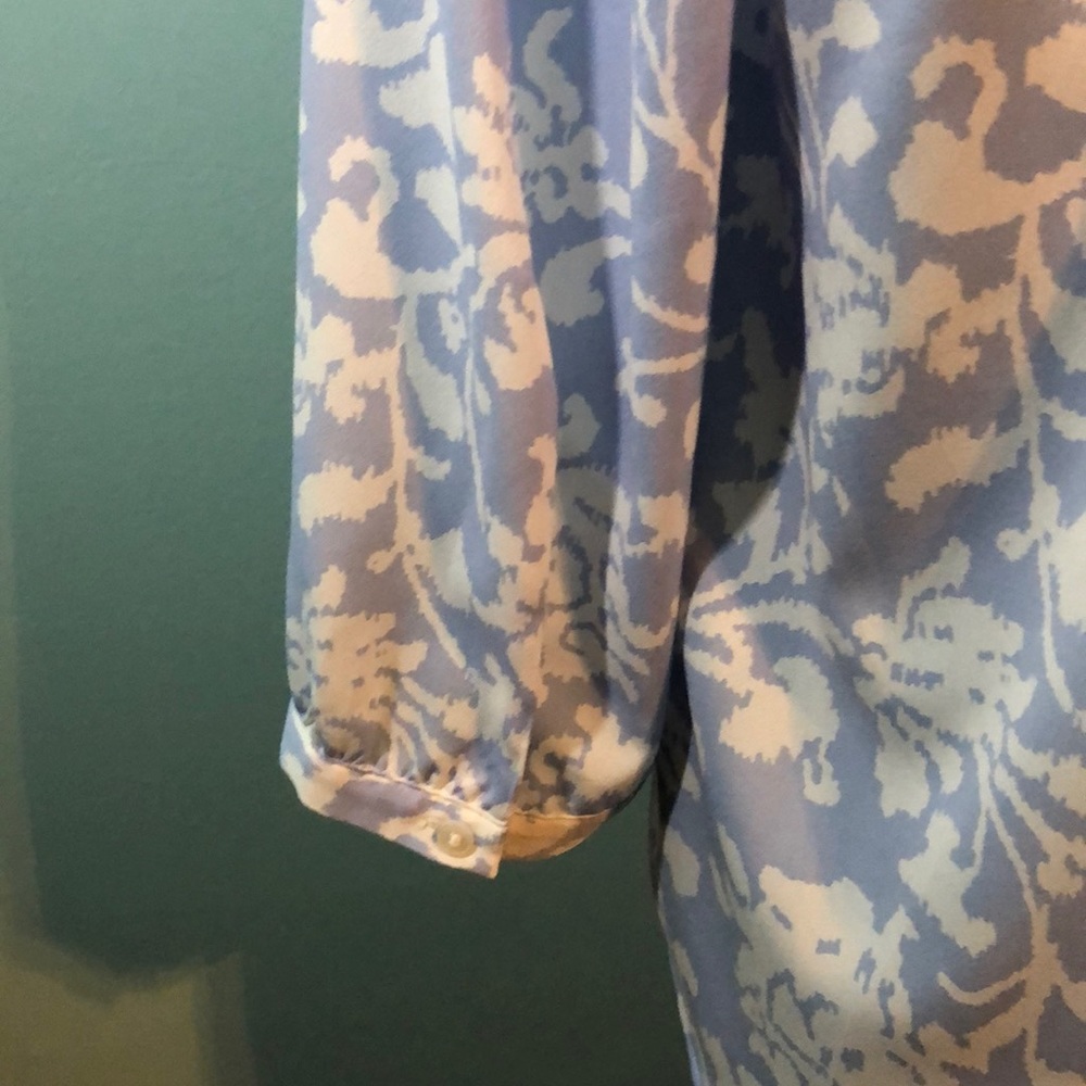 Talbots blouse - Picture 6 of 8